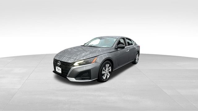 Used 2024 Nissan Altima S with VIN 1N4BL4BV4RN402951 for sale in Delaware, OH