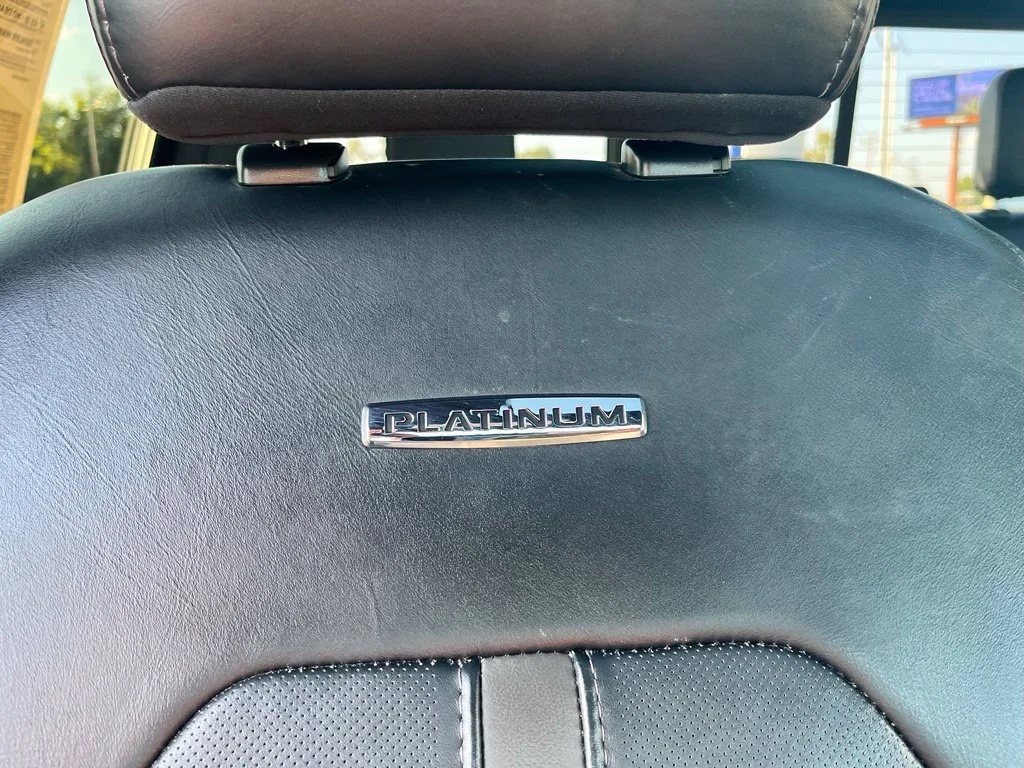 Used 2017 Black Ford Platinum image 16