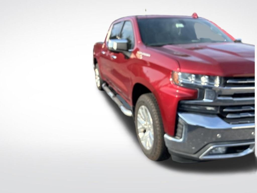 Used 2019 Red Chevrolet LTZ image 3