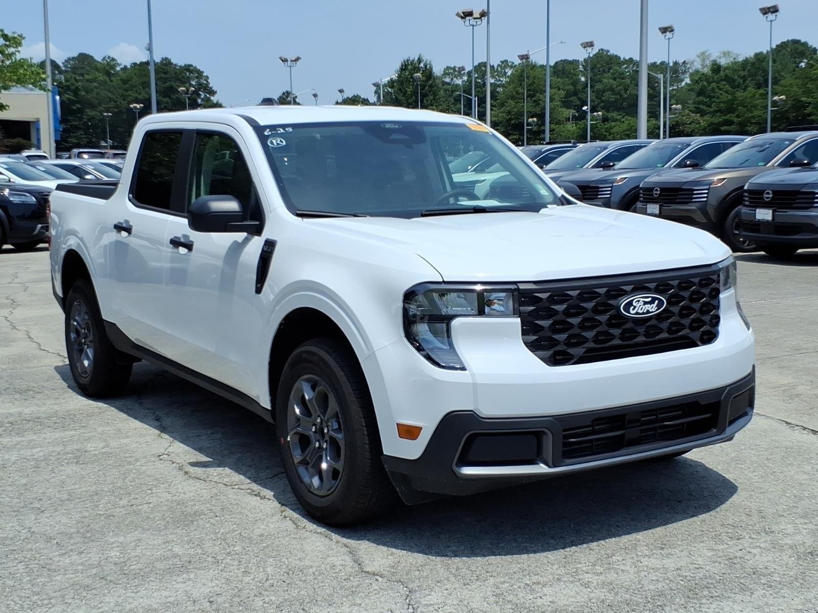Used 2026 WHITE FORD XLT image 5