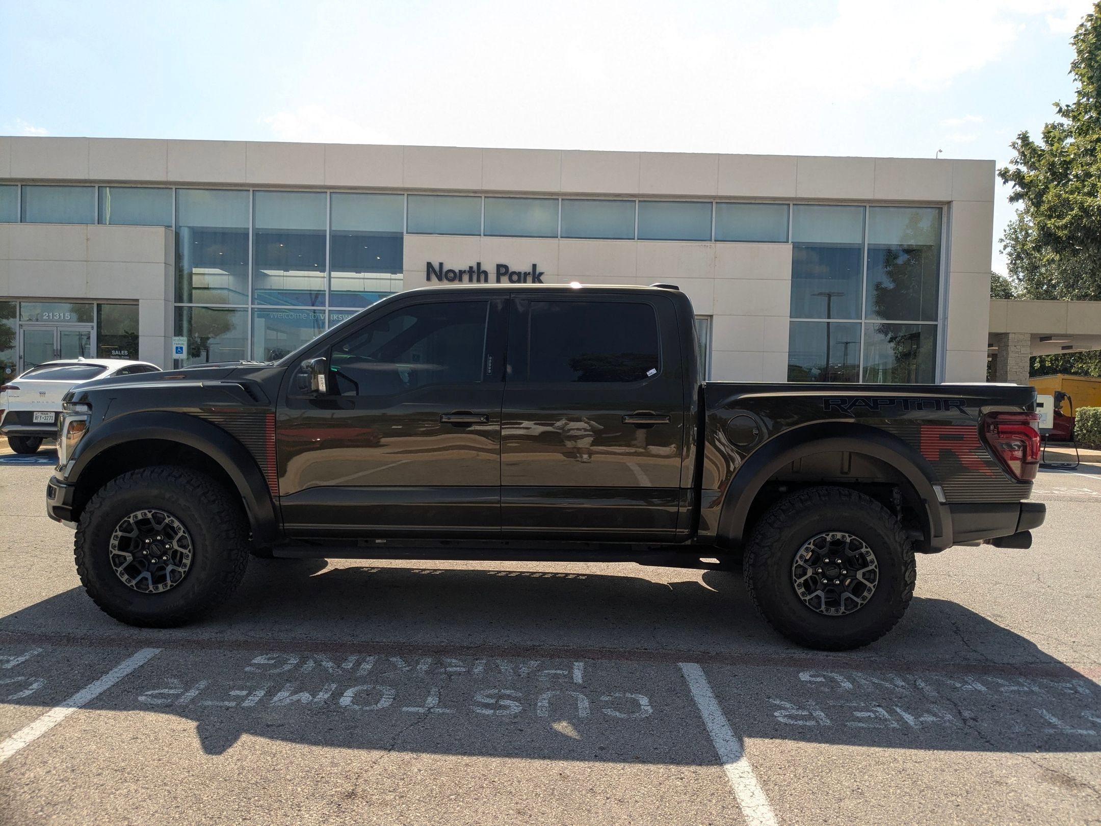 Used 2024 Green Ford Raptor image 6