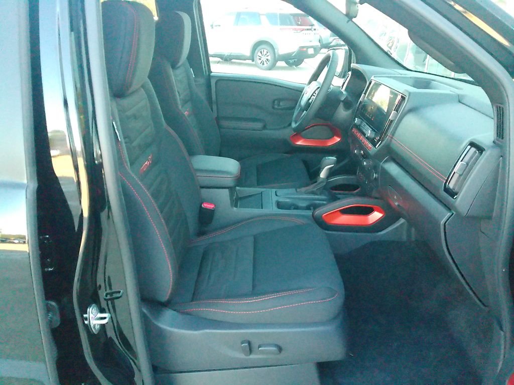 2026 Nissan Frontier PRO-X - Photo 12