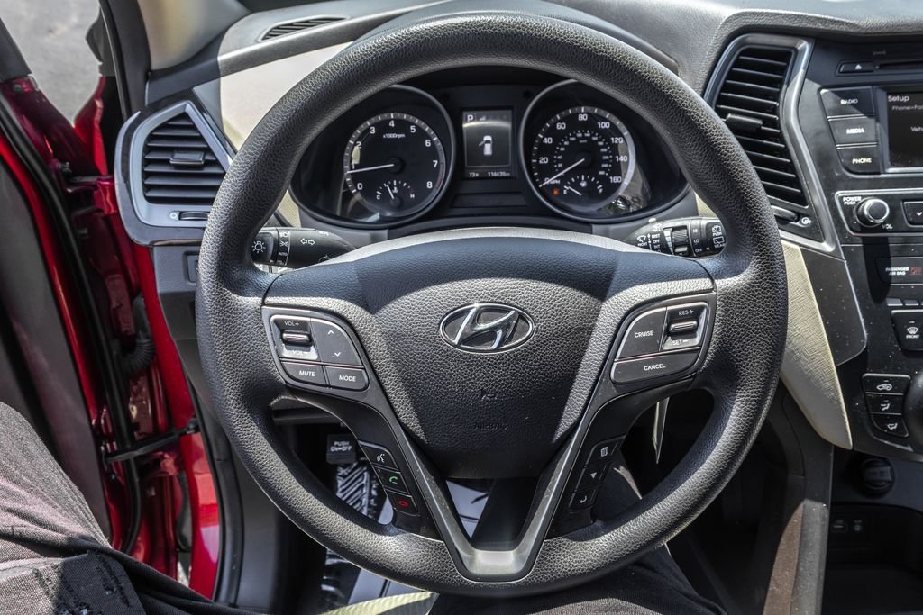 Used 2017 Red Hyundai 2.4 Base image 21