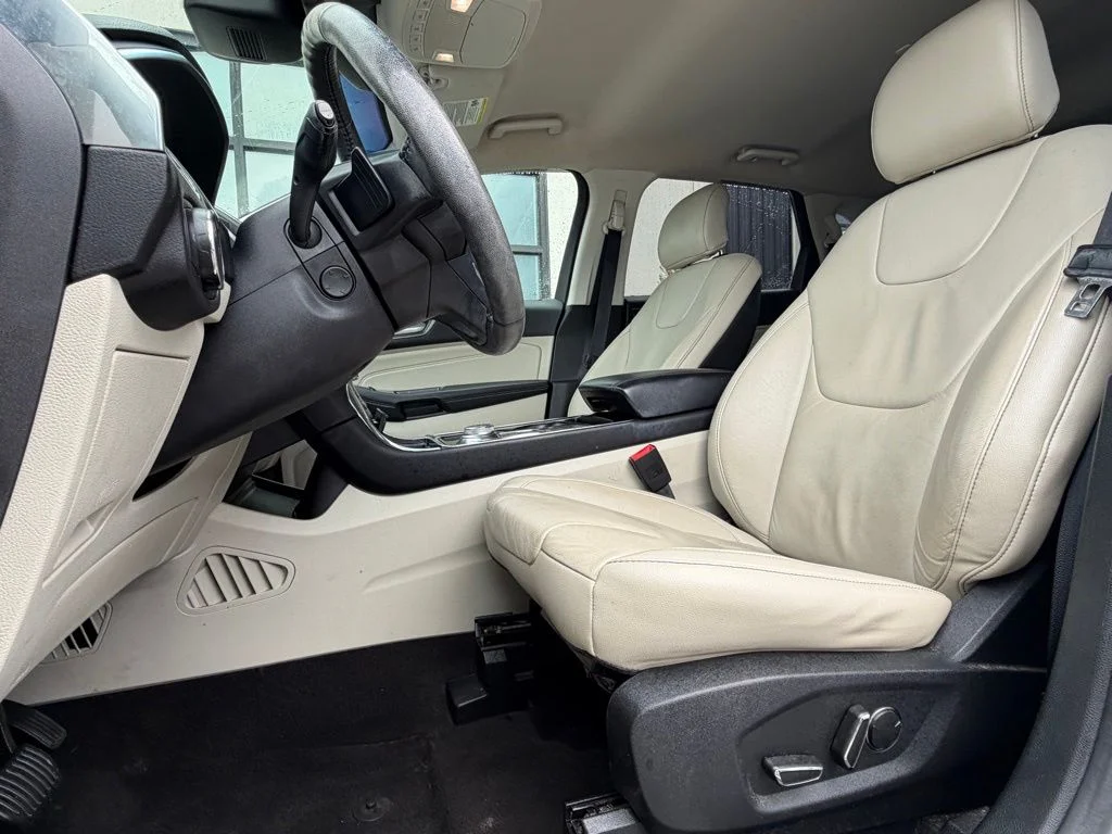 Used 2019 White Ford Titanium image 6