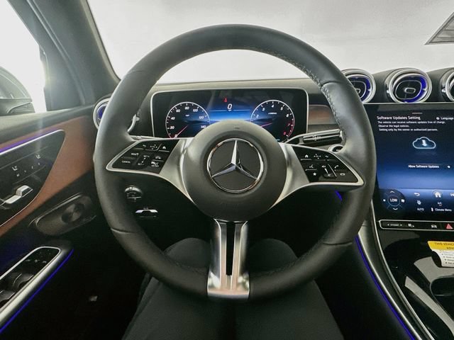 New 2027 Cirrus Silver Metallic Mercedes-Benz GLC 300 image 42