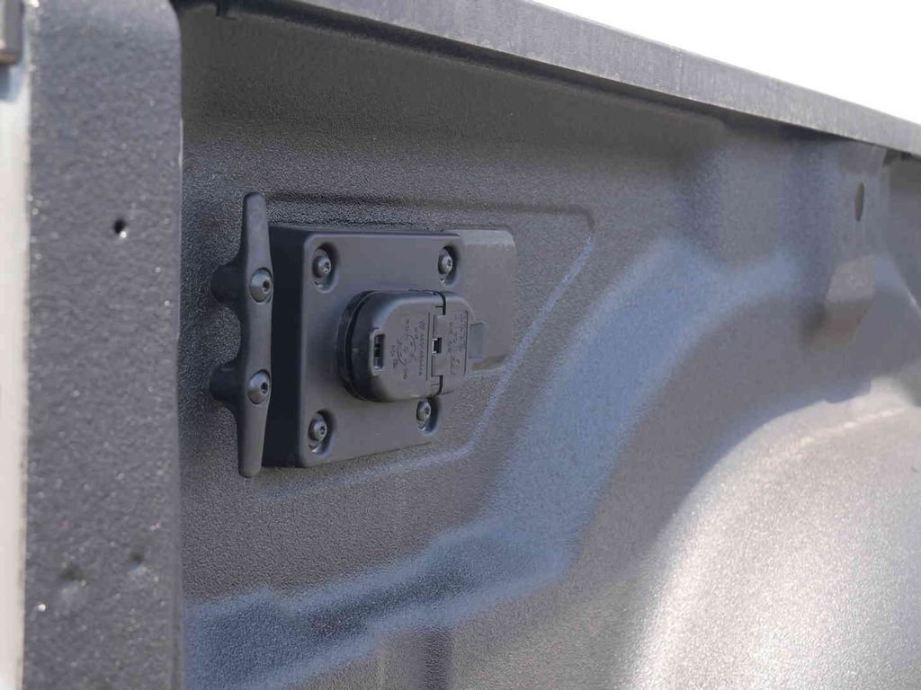 New 2026 Ceramic Gray Clear-Coat Exterior Paint RAM BIG HORN image 10
