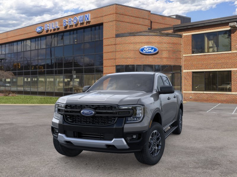 New 2026 Carbonized Gray Metallic Ford XLT image 2