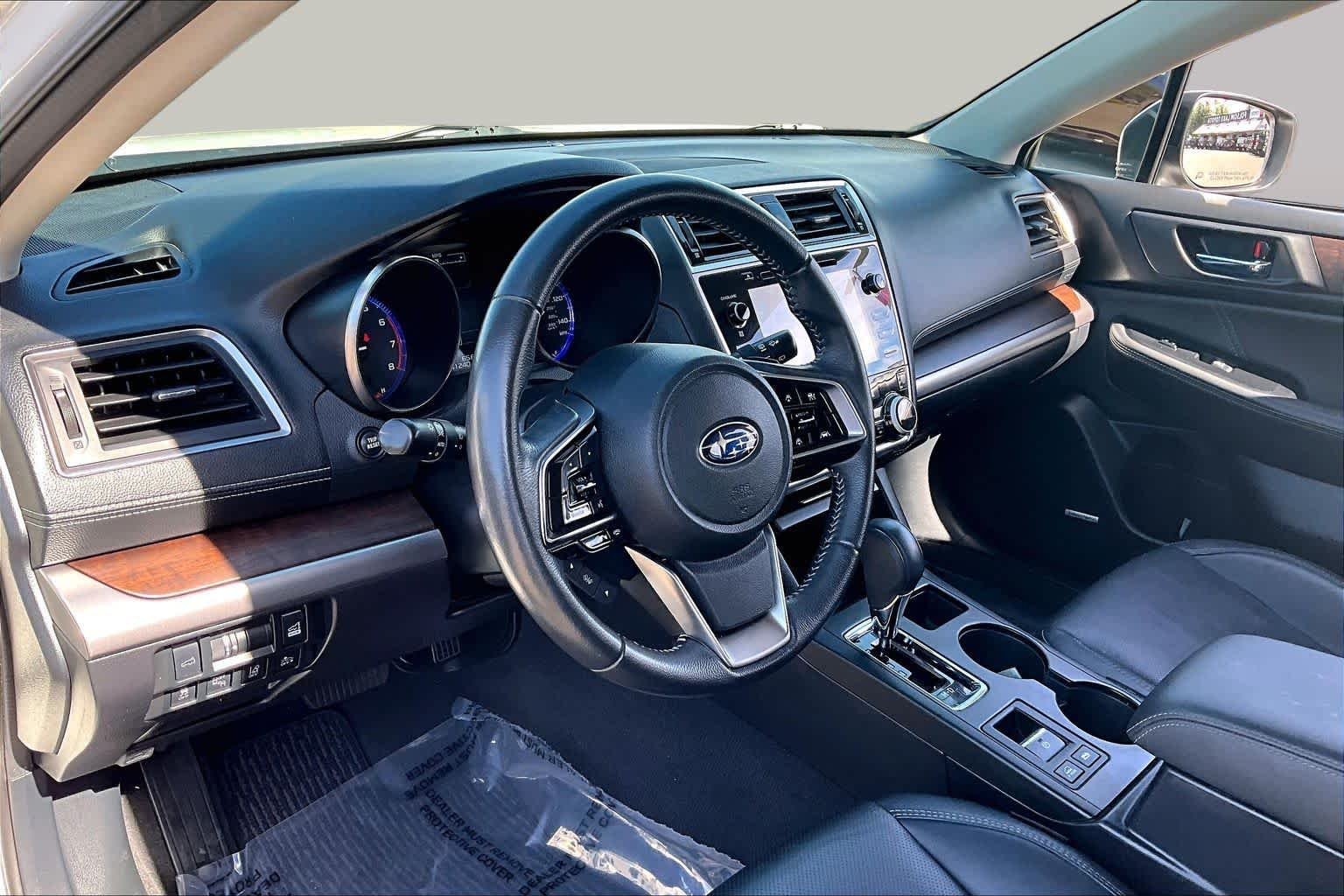 Used 2019 Crystal White Pearl Subaru Limited image 17