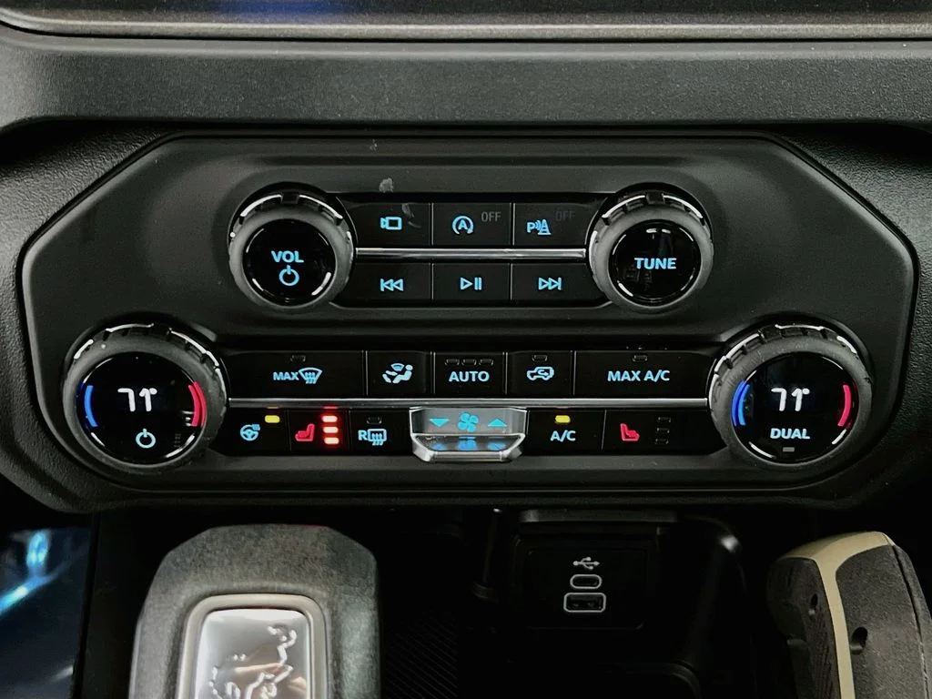 New 2026 Avalanche Ford Badlands image 9