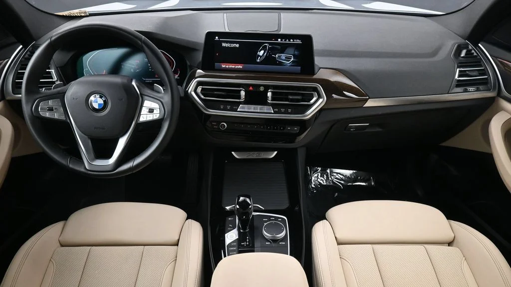 Certified Used 2023 Gray BMW sDrive30i image 4