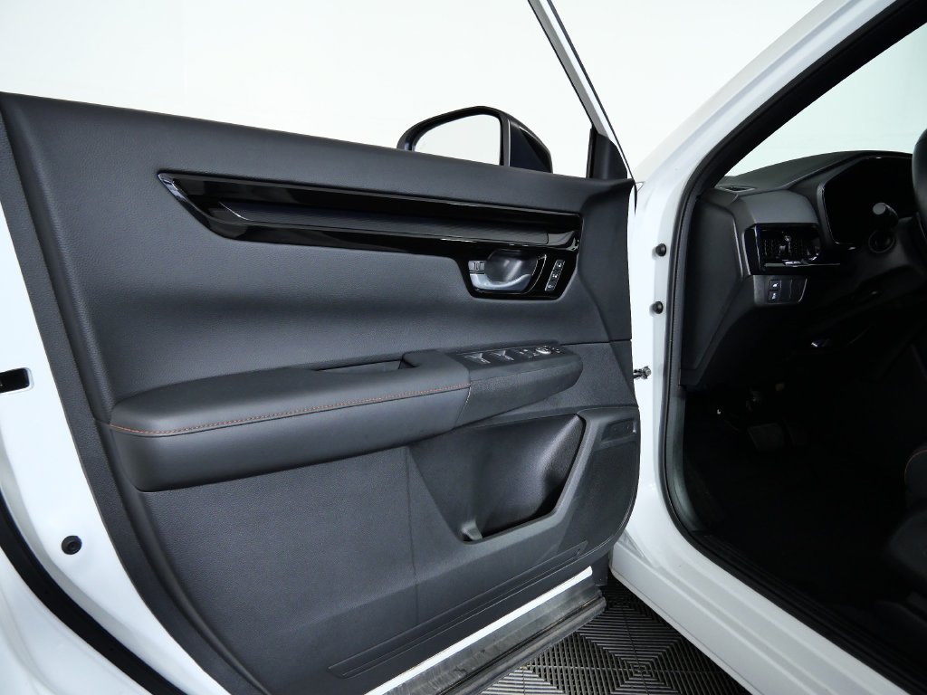 Used 2023  Honda Sport Touring image 16