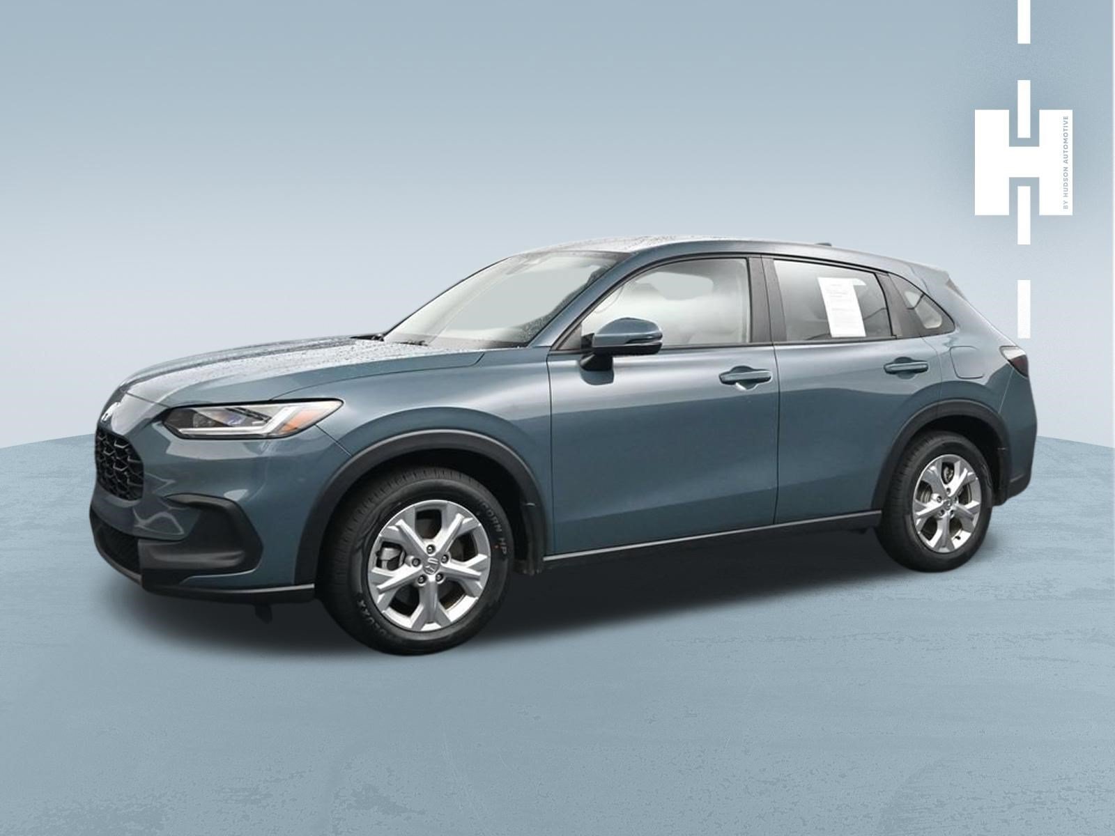 Certified Used 2024 Urban Gray Pearl Honda LX image 3