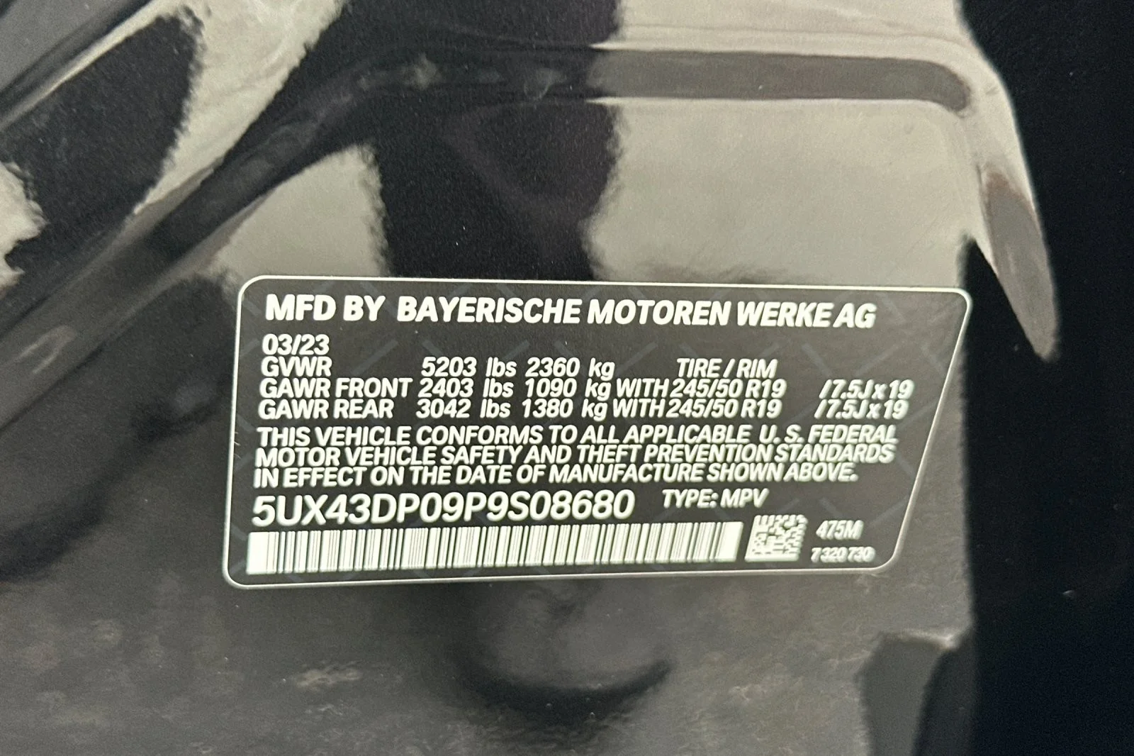 Used 2023 Black Sapphire Metallic BMW sDrive30i image 28