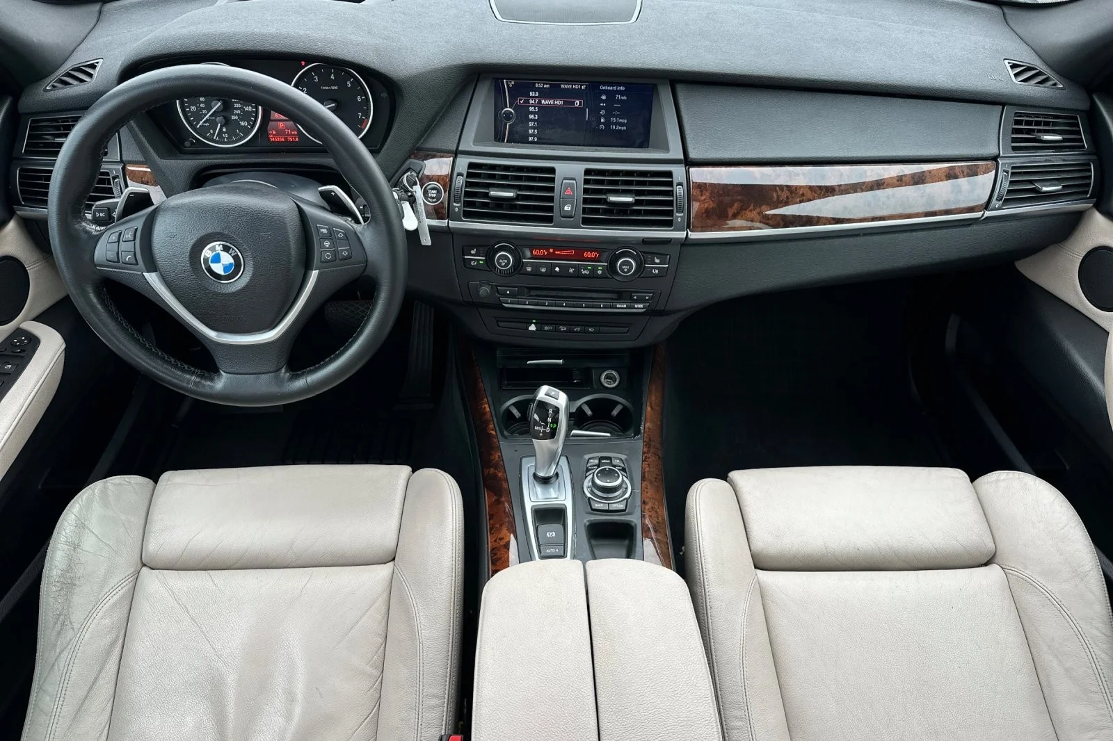 Used 2013 Alpine White BMW xDrive35i Sport Activity image 12