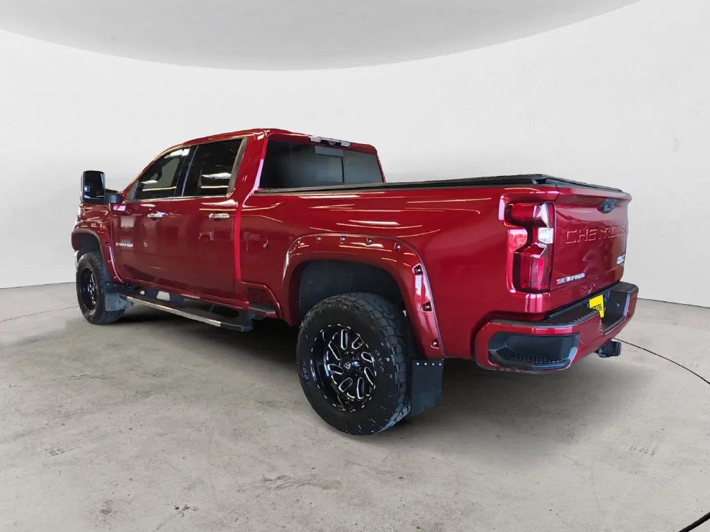 Used 2020 Cajun Red Tintcoat Chevrolet High Country image 11
