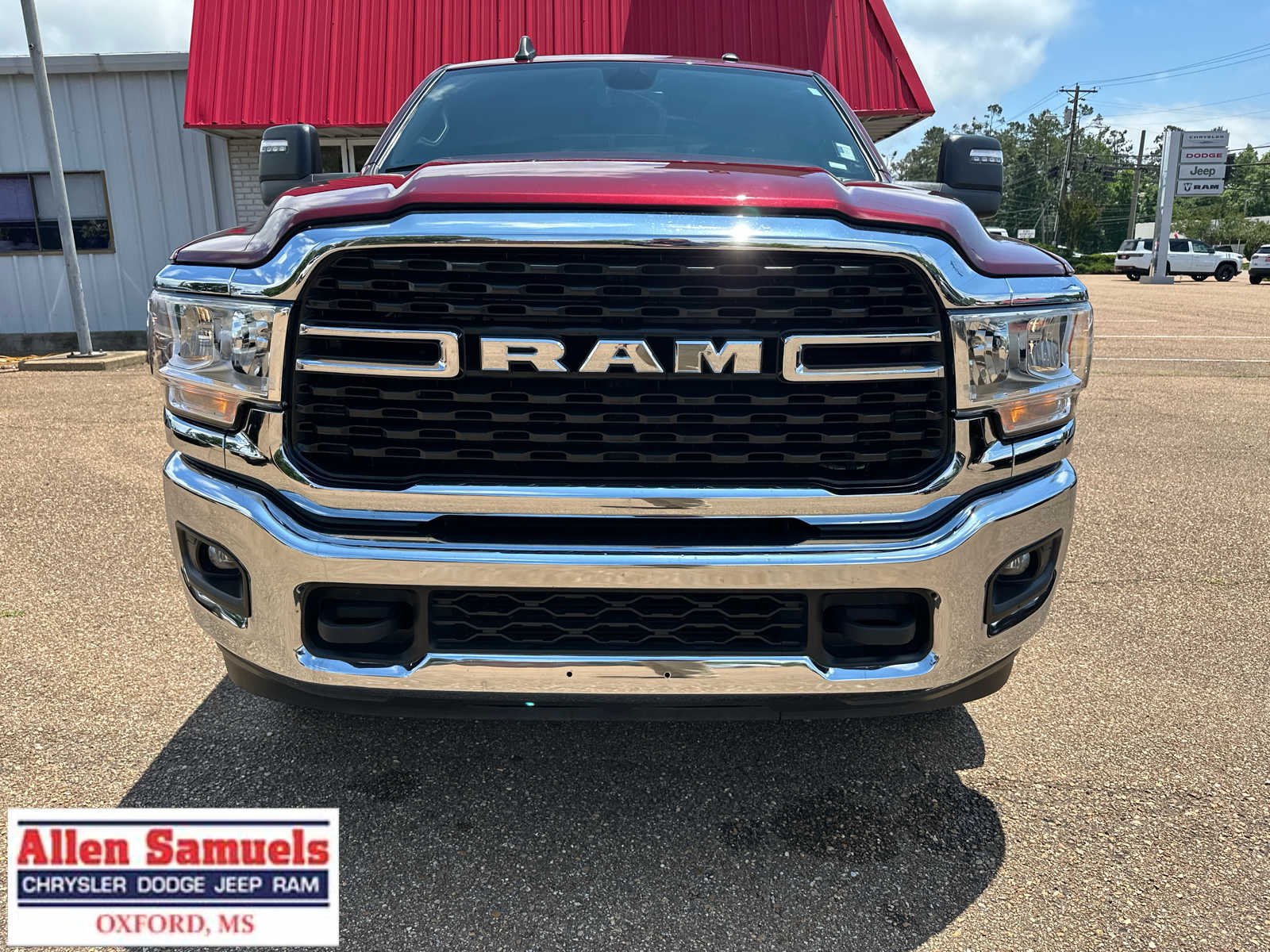 Used 2024 Delmonico Red Pearlcoat Ram Big Horn image 9
