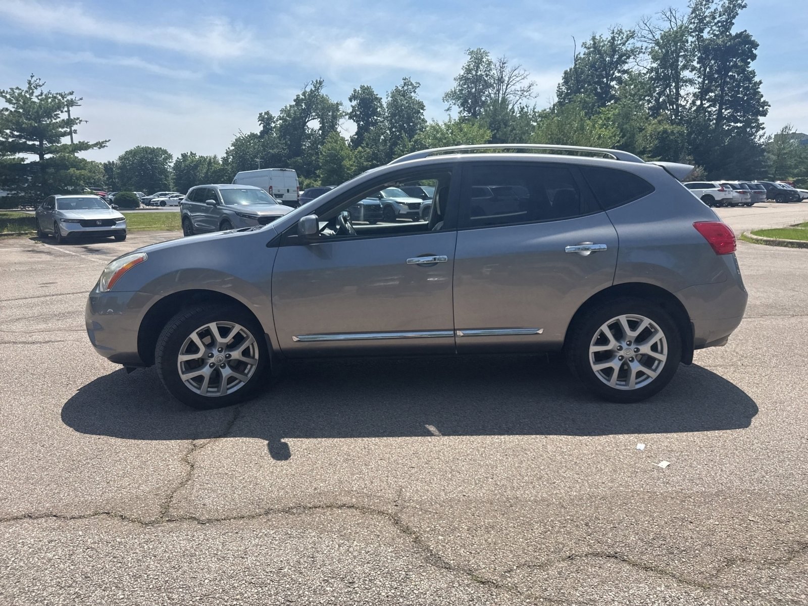Used 2011 Nissan Rogue SV with VIN JN8AS5MVXBW272481 for sale in Cincinnati, OH