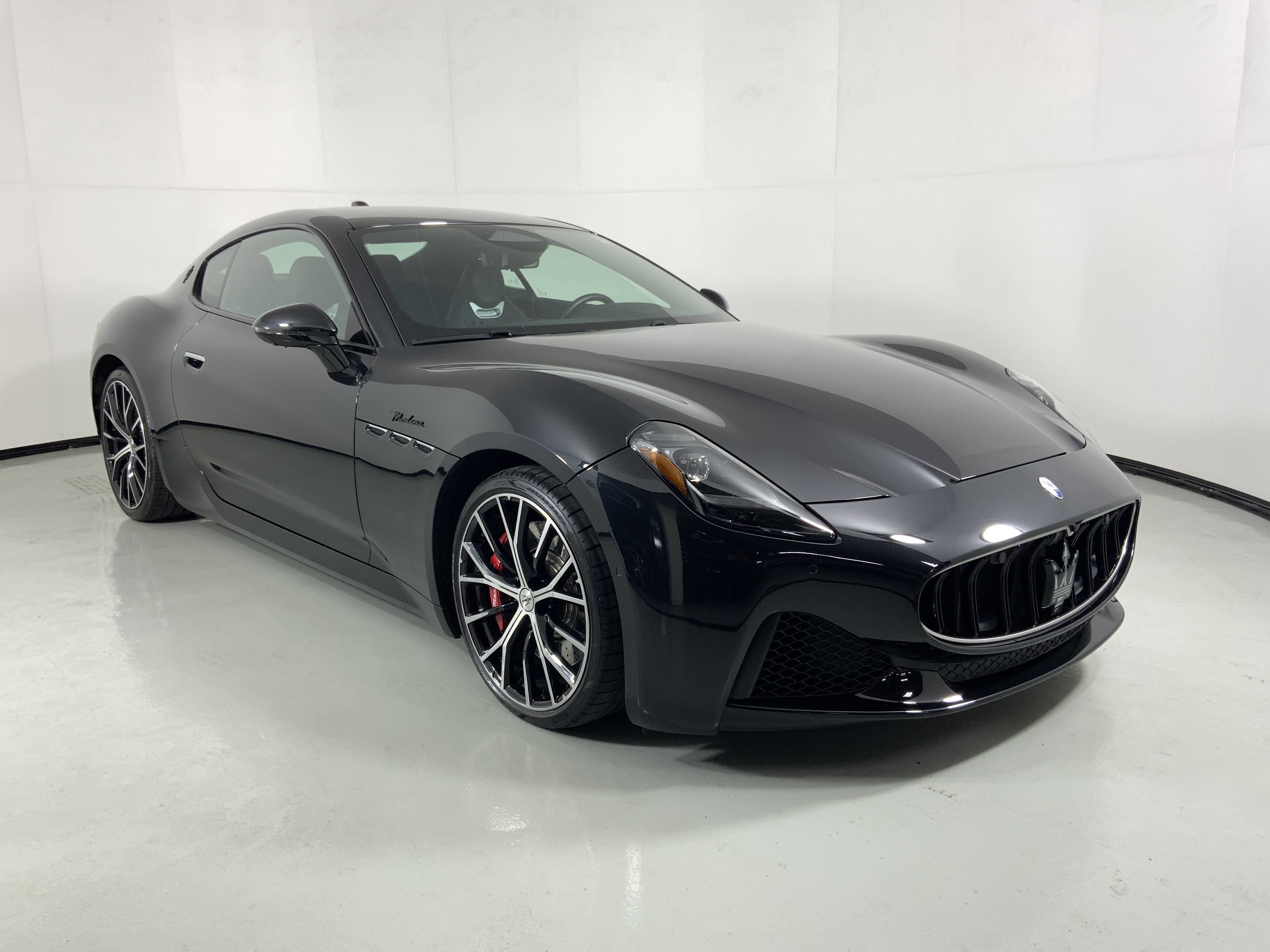 2024 Maserati Granturismo Modena photo 4