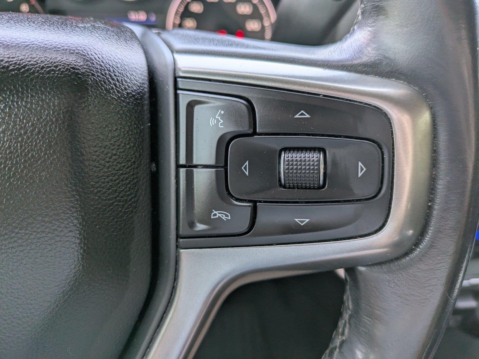 Used 2019 Summit White Chevrolet LT image 25