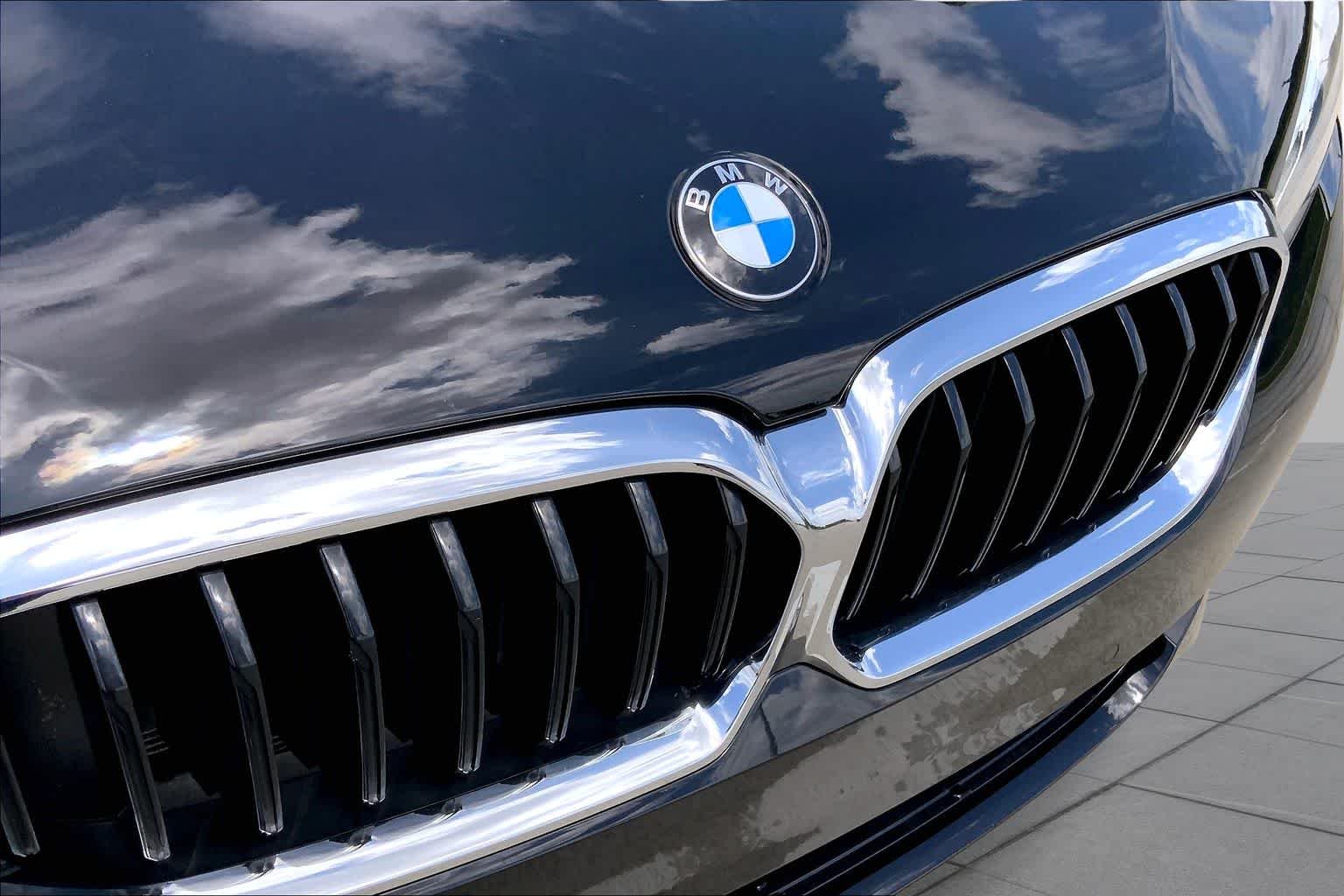 Used 2023 Jet Black BMW 530i image 28
