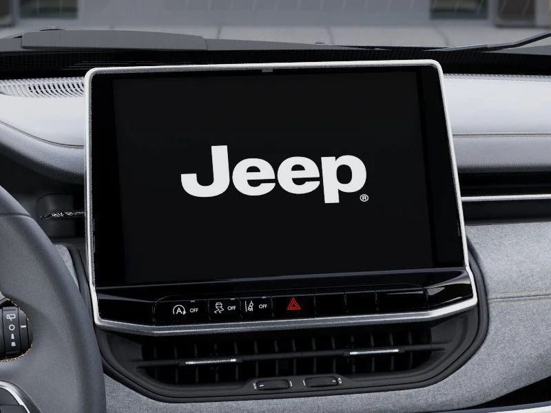 New 2026 Diamond Black Crystal Pearl-Coat Exterior Paint Jeep Altitude Special Edition image 18