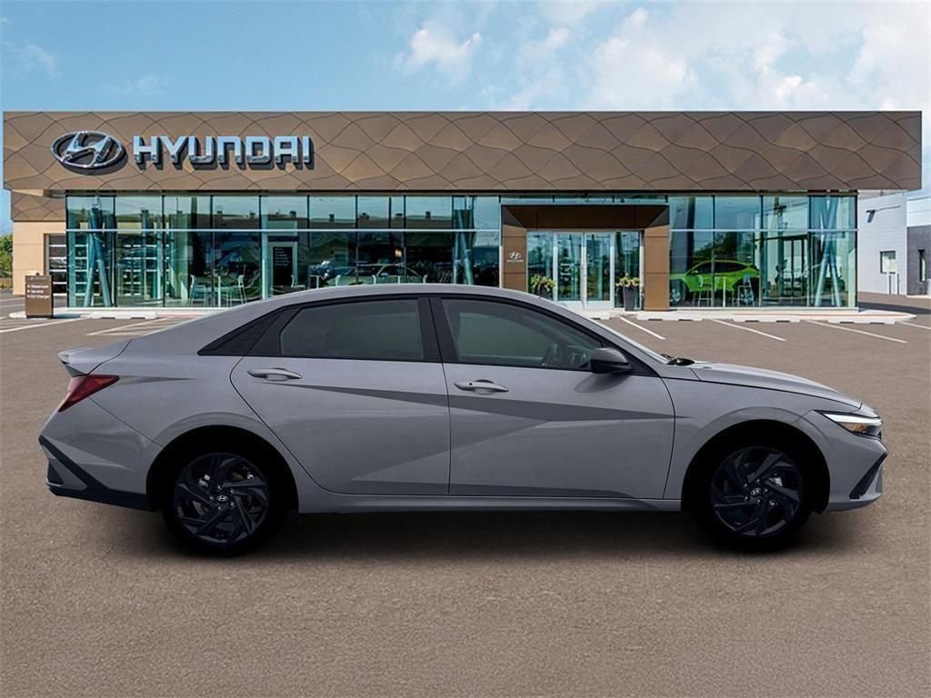 2026 Hyundai Elantra SEL Sport - Photo 9