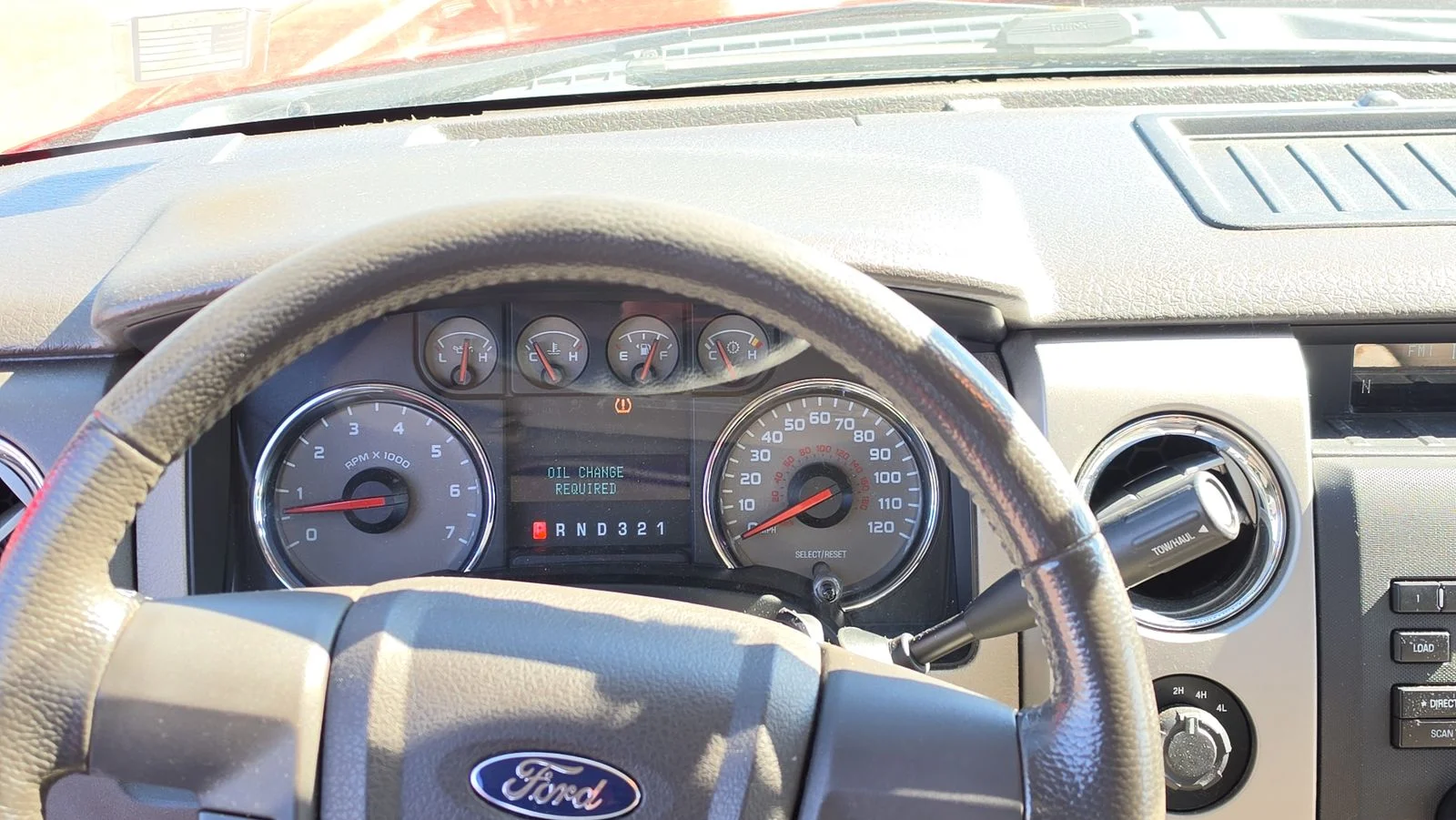 Used 2010 Red Ford XLT image 19