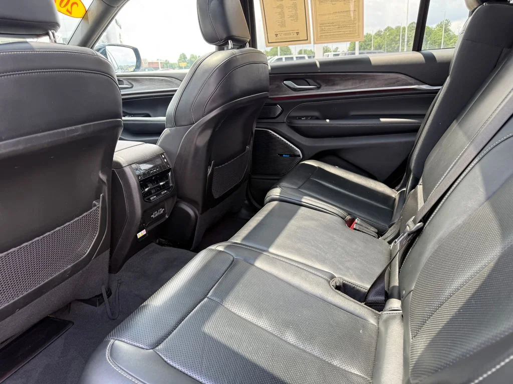 Used 2021 Black Jeep Overland image 23