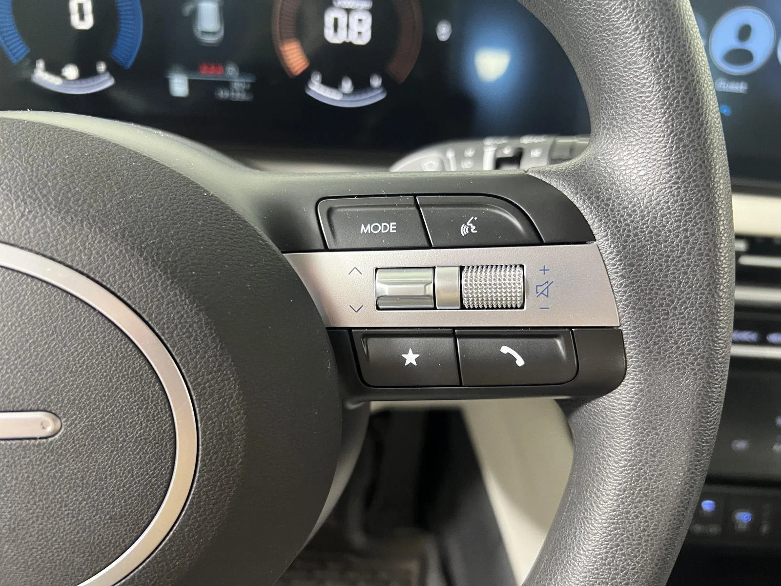 Used 2025 Ecotronic Gray Matte Hyundai SEL image 16