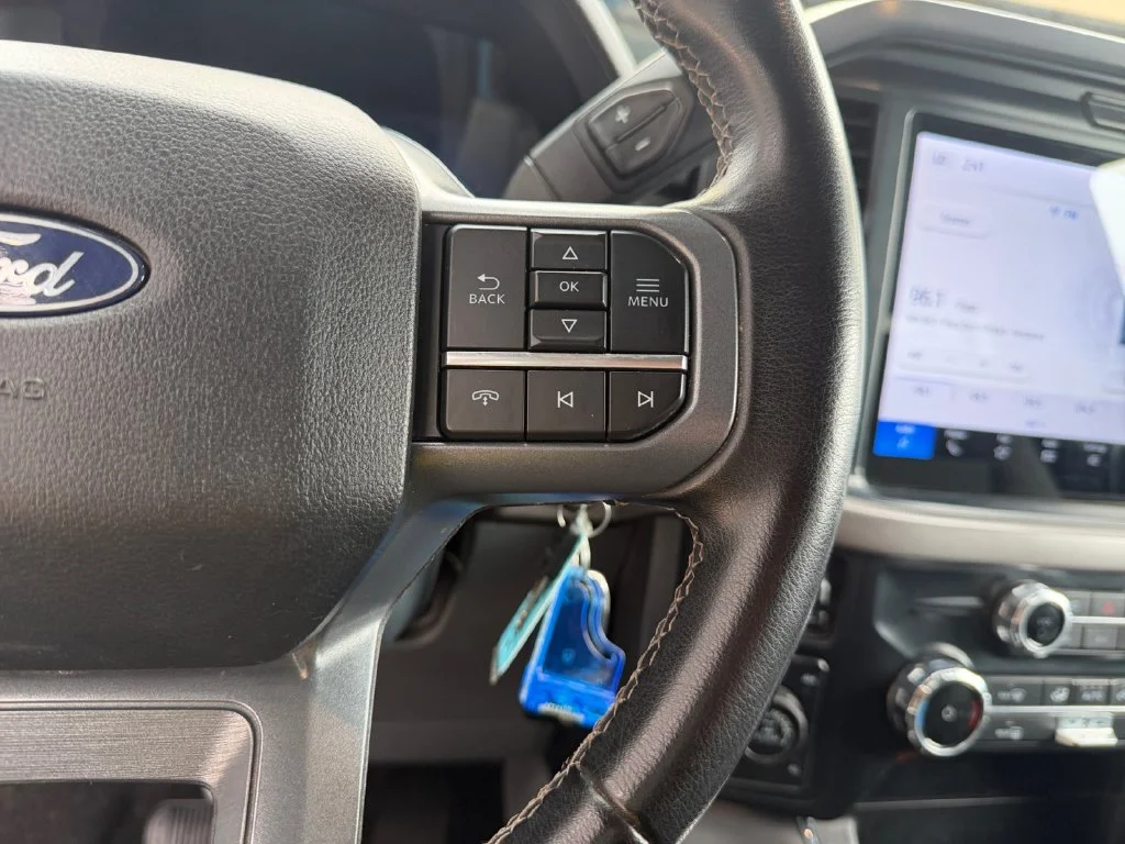 Used 2025 White Ford XLT image 25