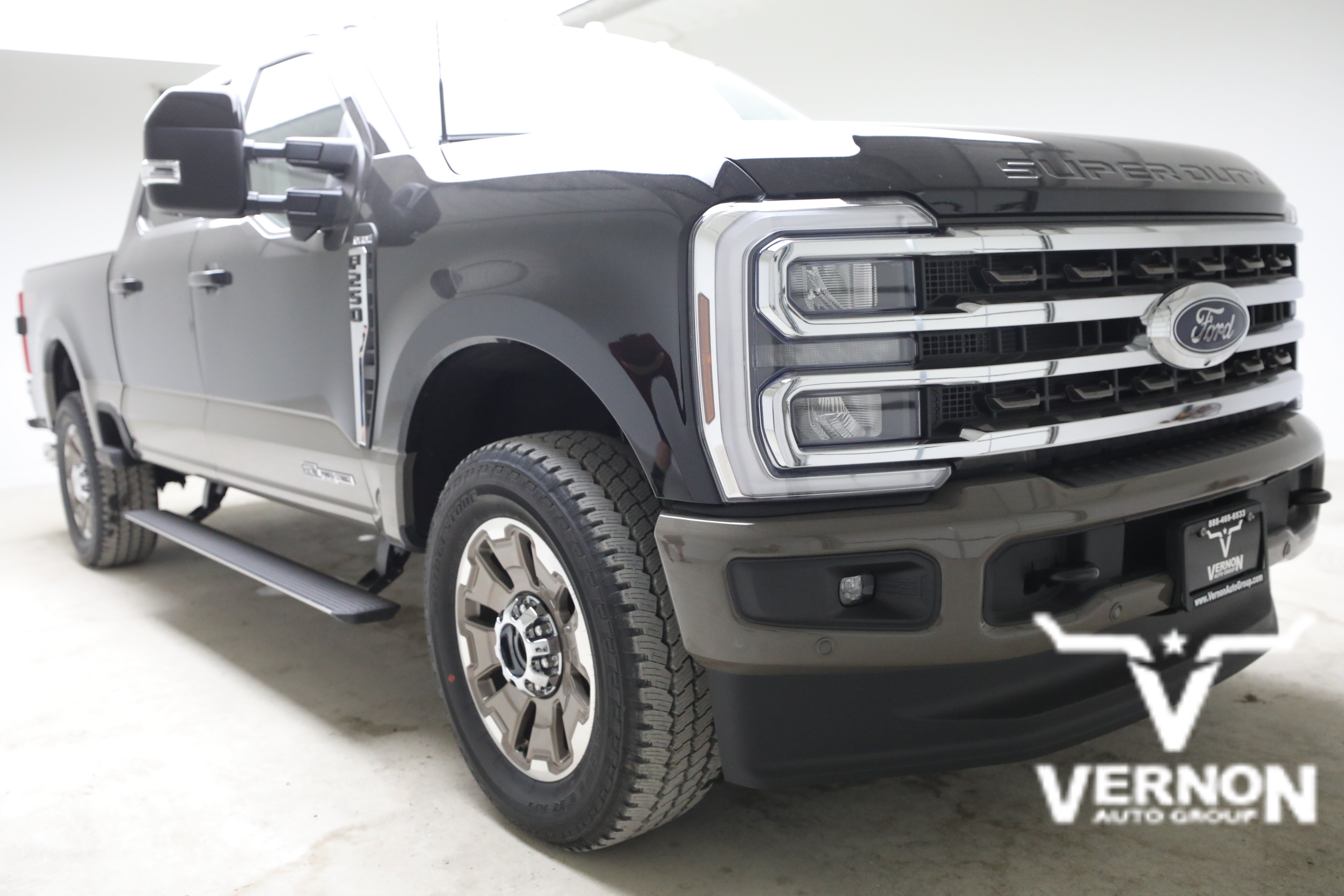 New 2026 Agate Black Metallic Ford  image 7