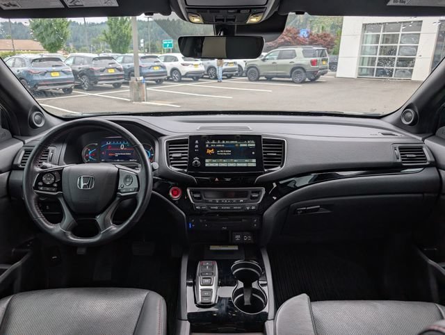 Used 2022 Crystal Black Pearl Honda Black Edition image 10
