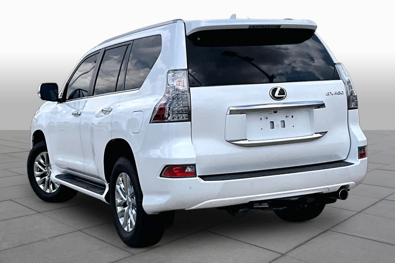 Used 2020 Starfire Pearl Lexus Premium image 12
