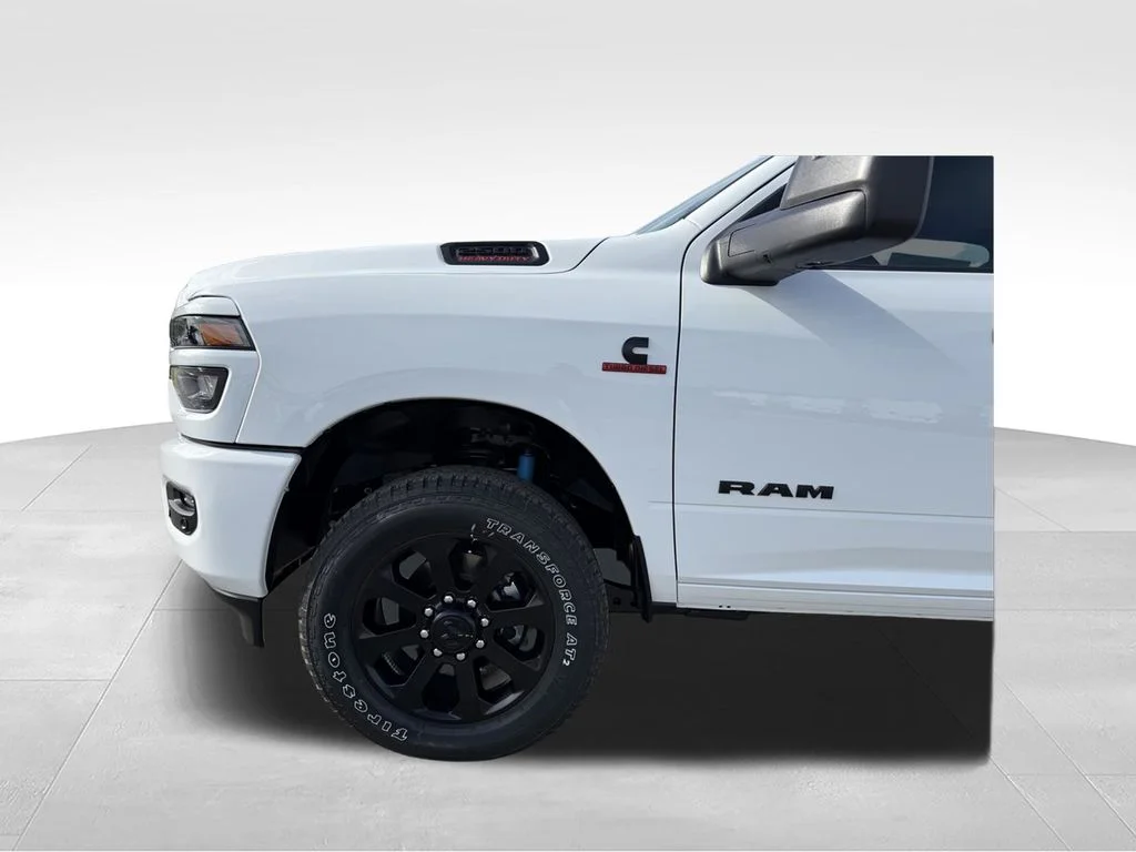 New 2026 Bright White Clearcoat RAM Big Horn image 27