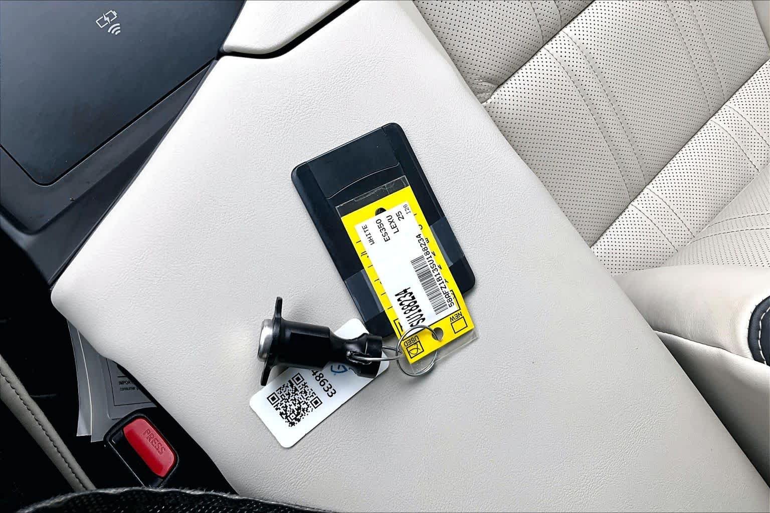 Used 2025 Caviar Lexus Ultra Luxury image 15