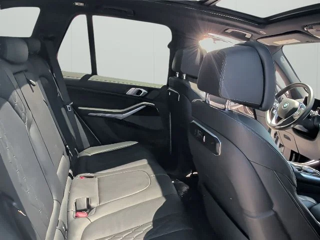 2025 BMW X5 50e - Photo 51