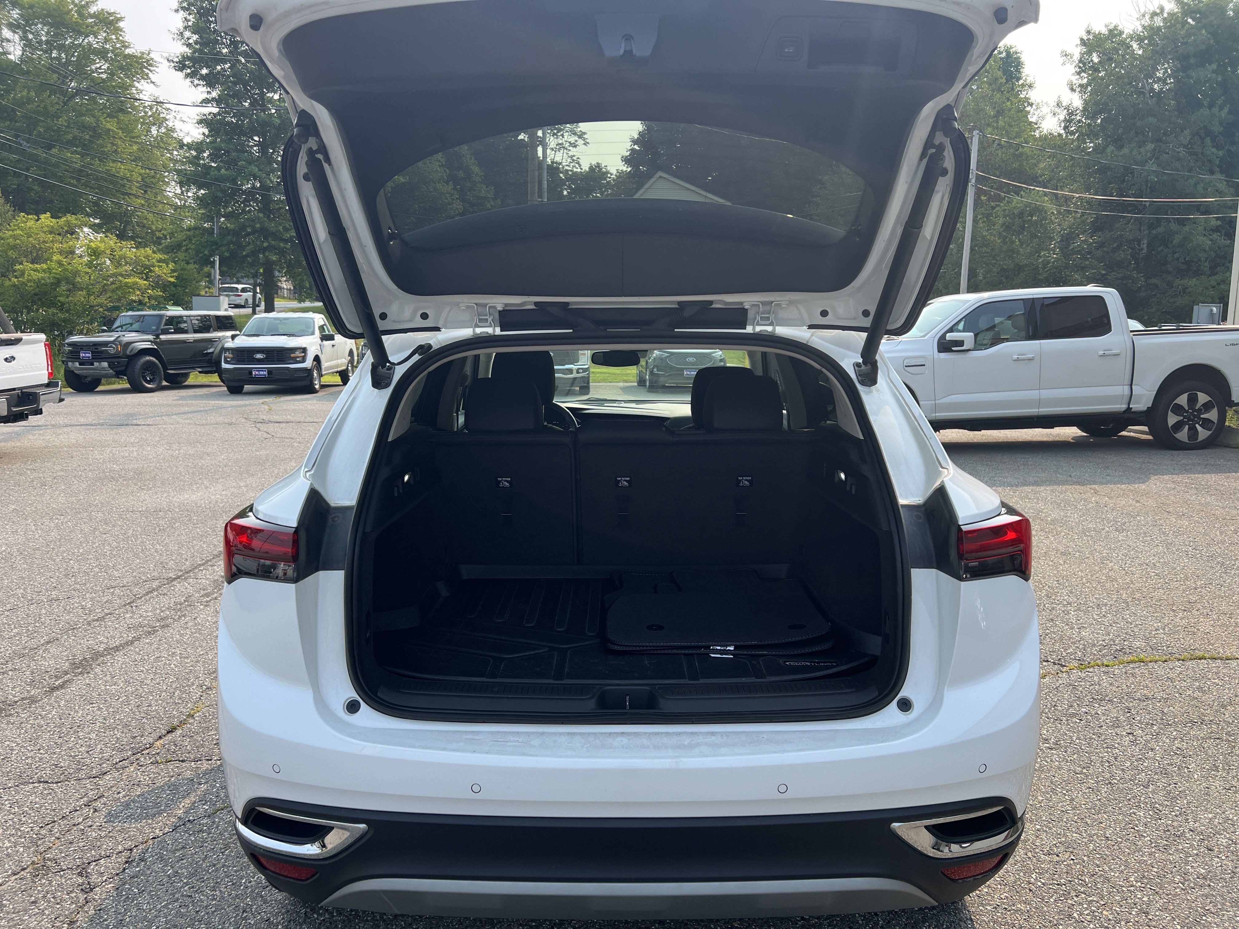 2023 Buick Envision Essence - Photo 14