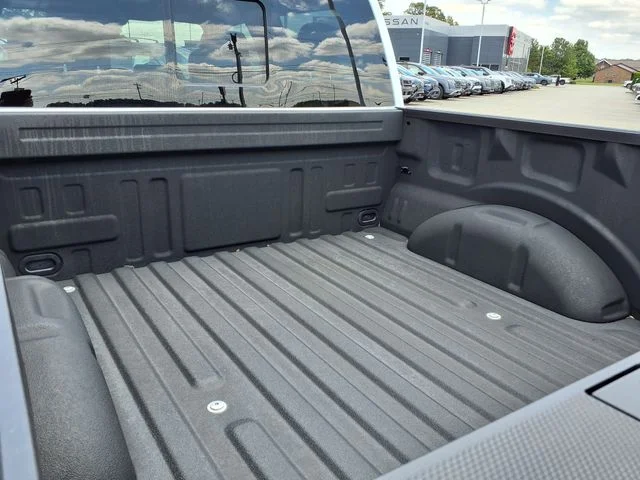 Used 2024 White Ford XLT image 27