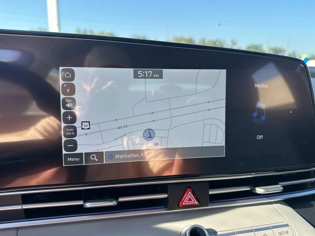 New 2026 Ecotronic Gray Hyundai Limited image 22