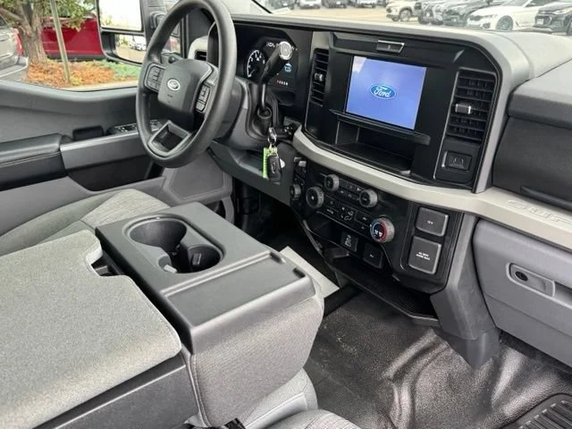 Used 2025 Gray Ford XL image 28