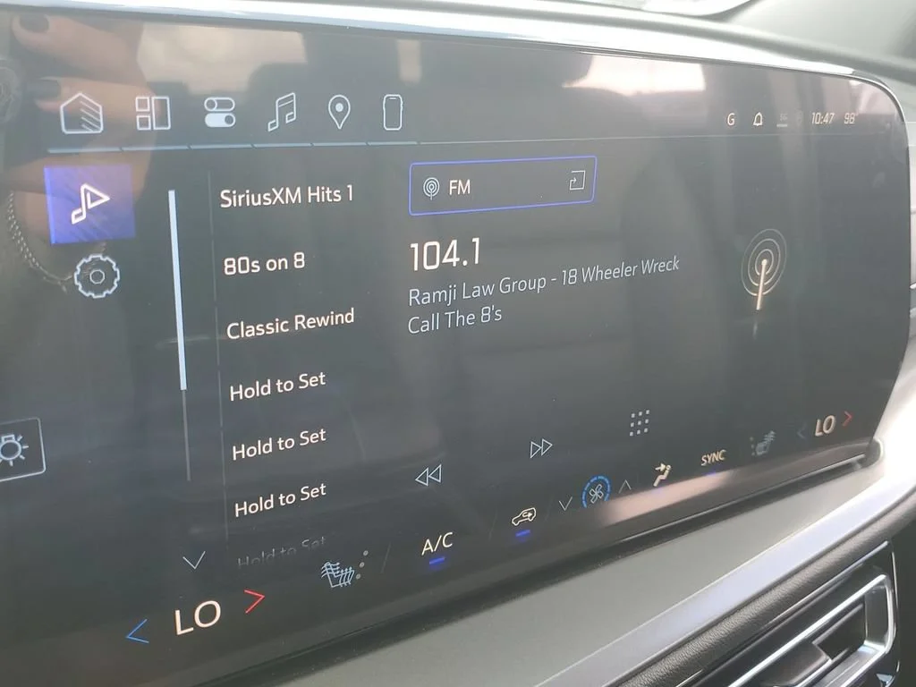 New 2026 Summit White Chevrolet LT image 19