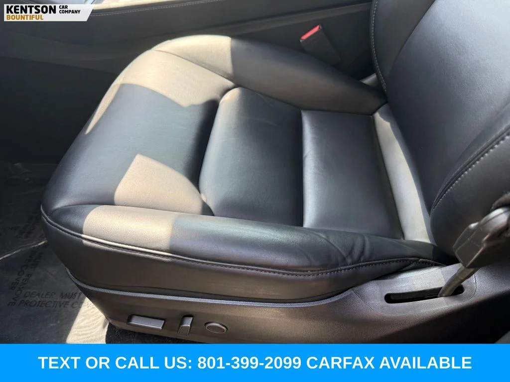 Used 2021 Gray Tesla Long Range image 27