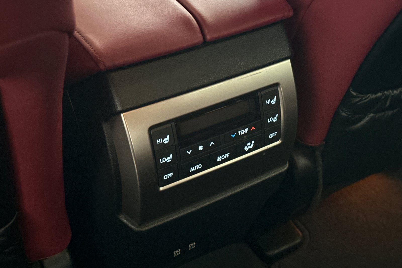 Used 2022 Silver Lexus 460 image 14