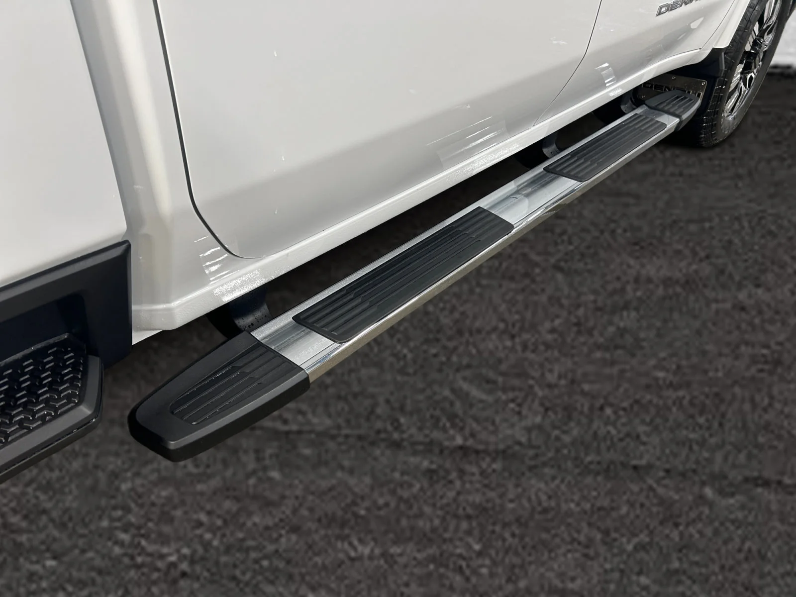 New 2026 Summit White GMC Denali image 11