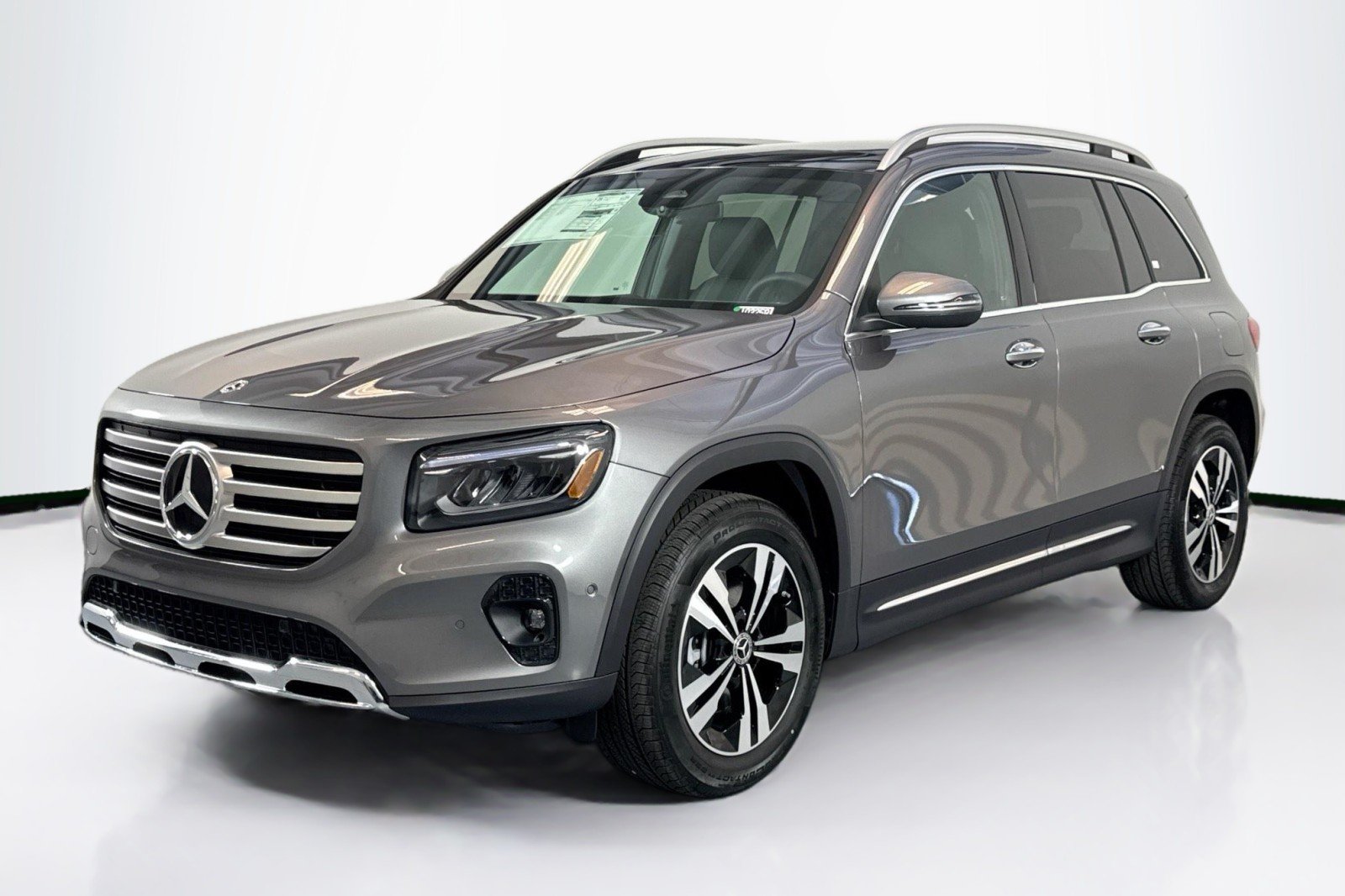2026 Mercedes-Benz GLB GLB 250's photo