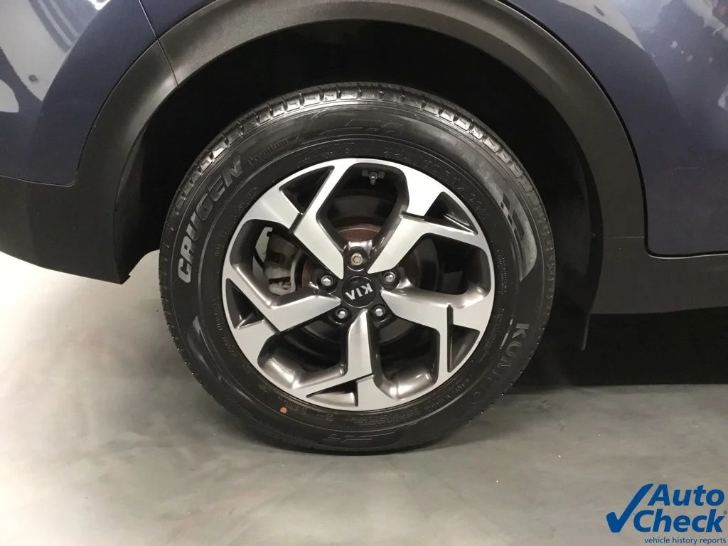 Used 2020 Blue Kia LX image 18