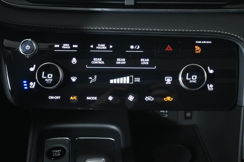 New 2027 GRAPHITE SHADOW INFINITI Luxe AWD image 22