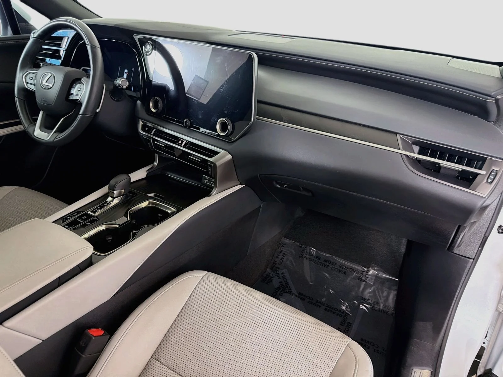 Used 2025 White Pearl Lexus 350h Premium image 35