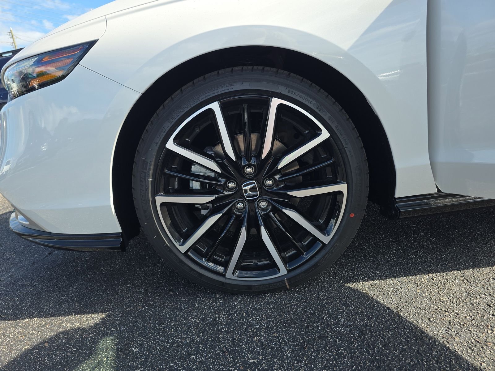 New 2026 Silver Honda Touring image 9