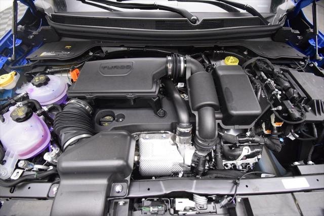 New 2026 Hydro Blue Pearl-Coat Exterior Paint Jeep Laredo image 16
